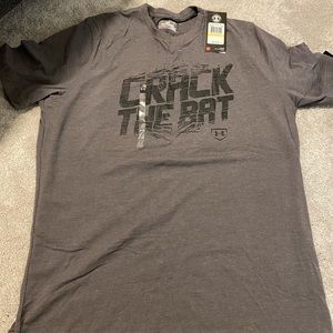 Under Armour Baseball T-Shirt - NWT